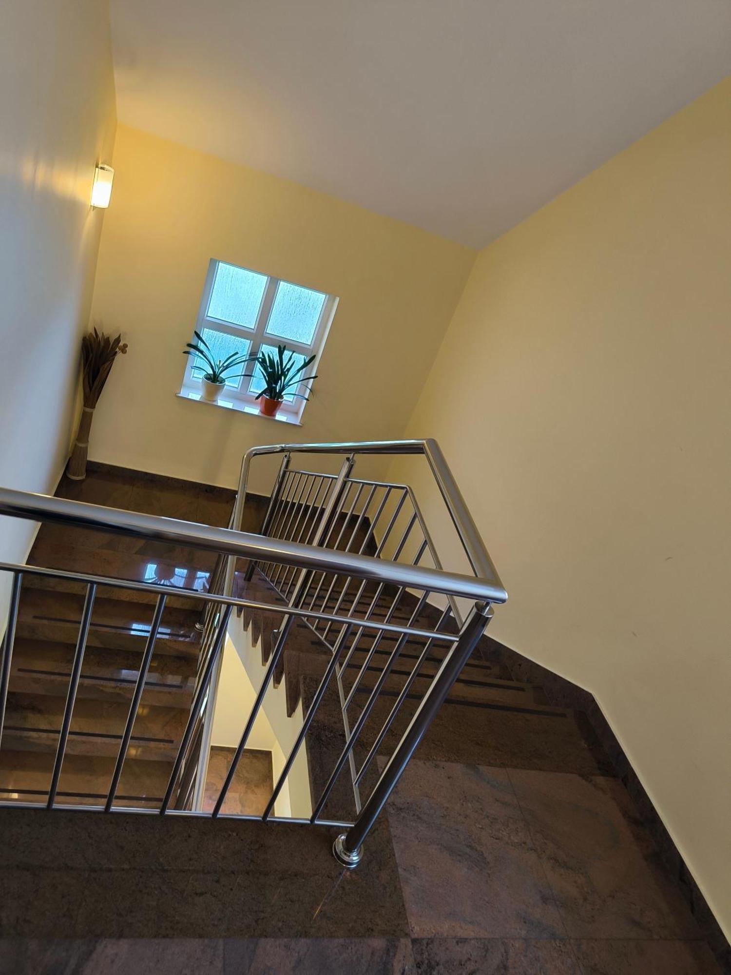 B&B Gurman Сесвете Екстериор снимка